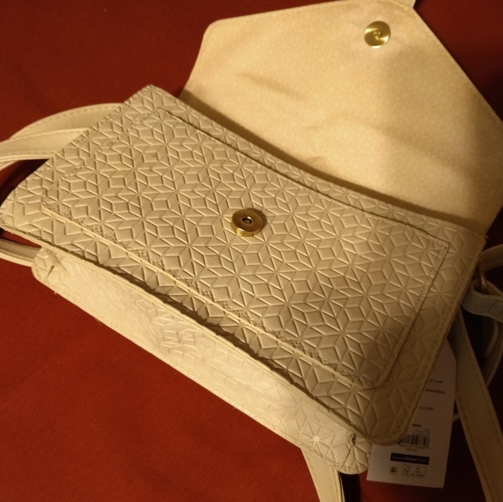 Bag - Picture 4 of 9